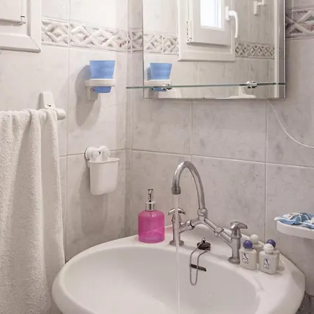 Vasiliki Agios Gordios Σπίτι διακοπών *